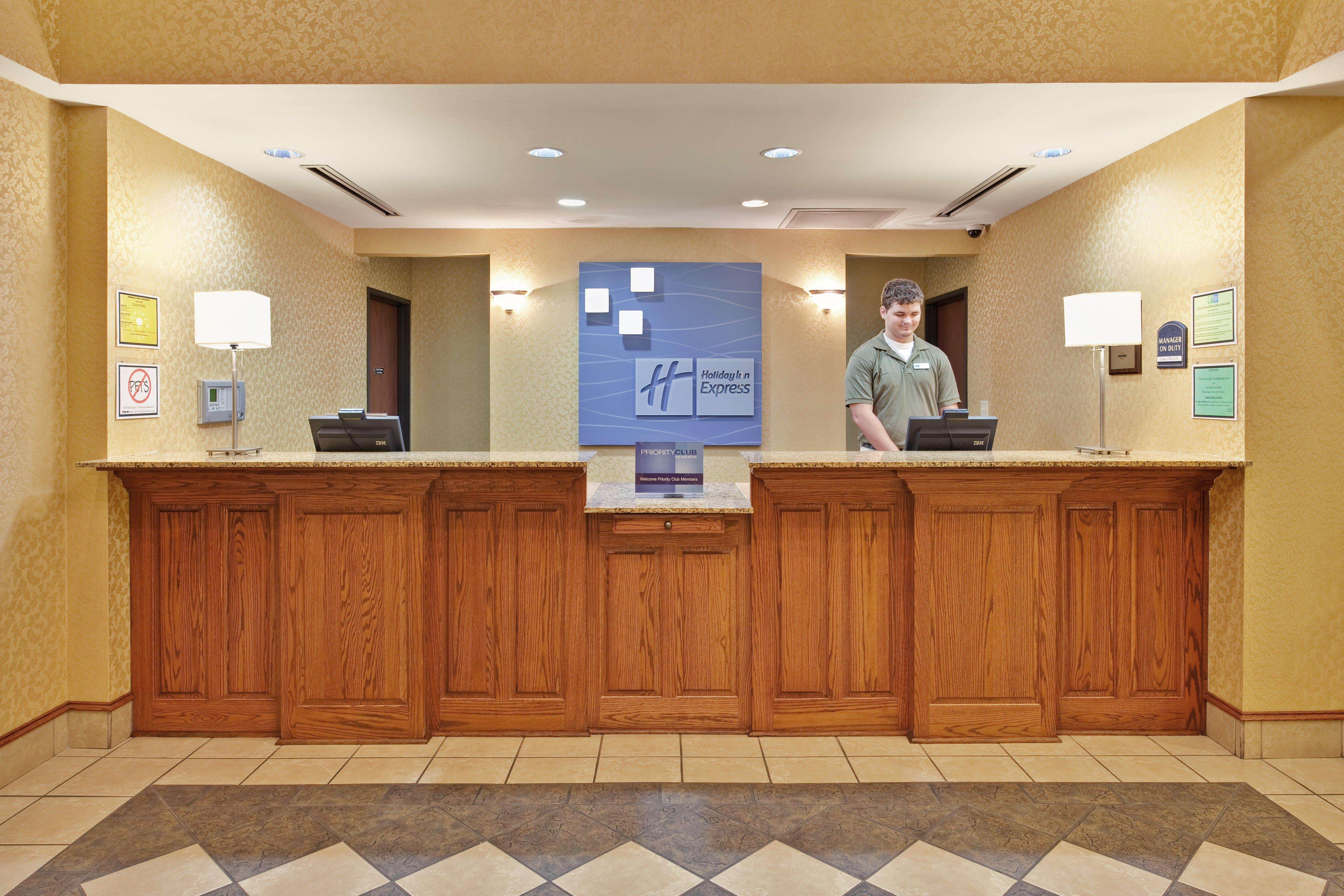 Holiday Inn Express Hotel & Suites Paragould, An Ihg Hotel Extérieur photo